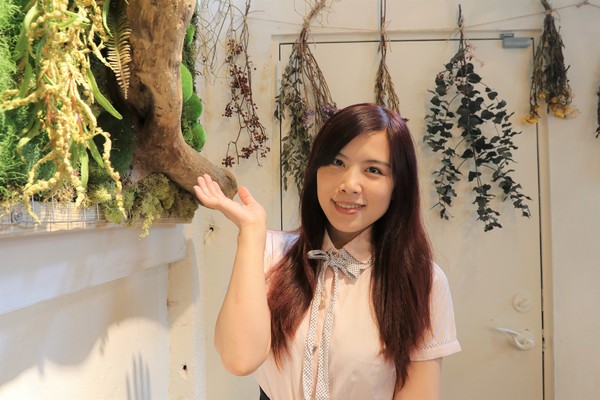 伍伍零-咖啡與餐:【台北美食】士林美食-芝山站早午餐~伍伍零550cafe咖啡,美拍的乾燥花牆,台北約會新地標,IG熱門打卡