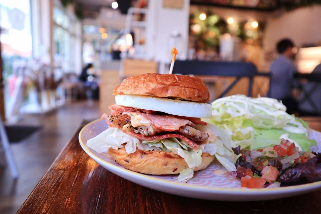 伍伍零550 - 咖啡與餐