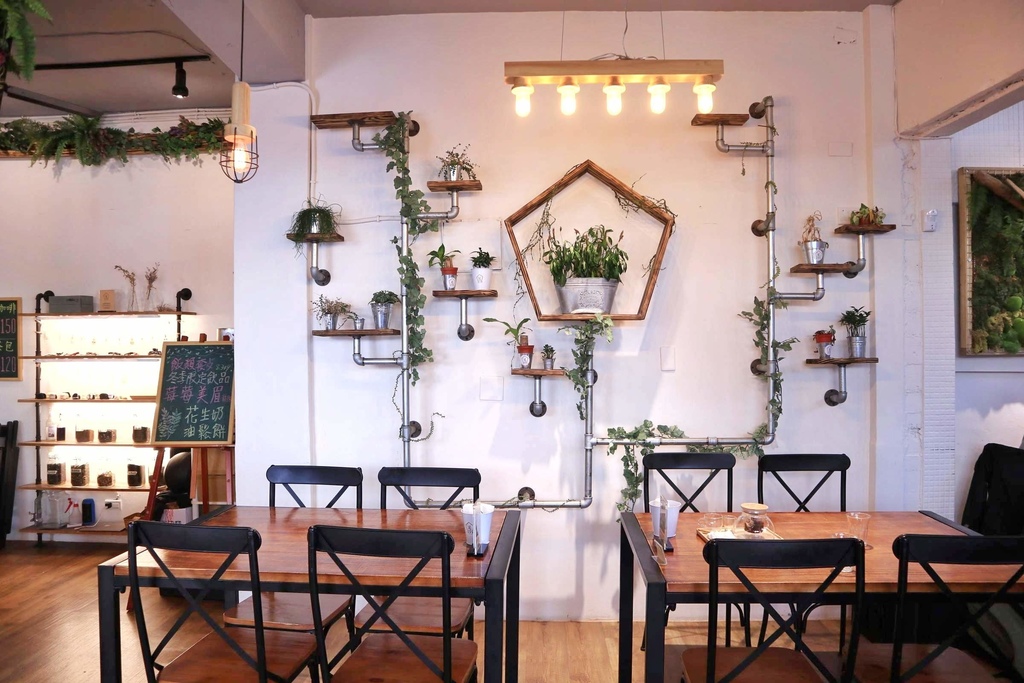 伍伍零550 - 咖啡與餐