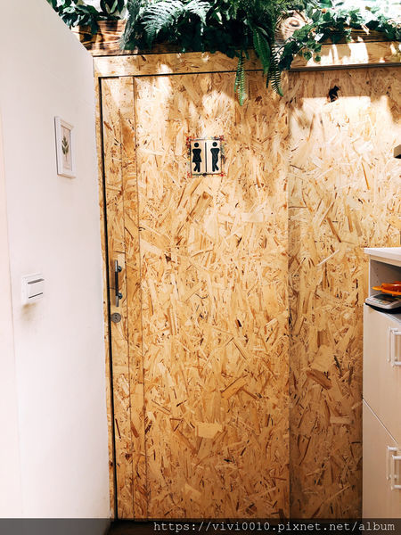 圓圓家愛吃貨-<台北芝山美食>夢幻的乾燥花玻璃屋,少女們怎能不造訪,伍伍零-咖啡與餐,悠閒的下午時光