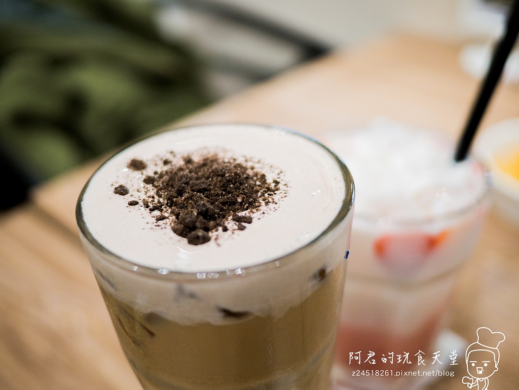 【台北】Whos Tea 鬍子茶｜台北復興南店｜招牌竹炭帕里尼｜體驗團