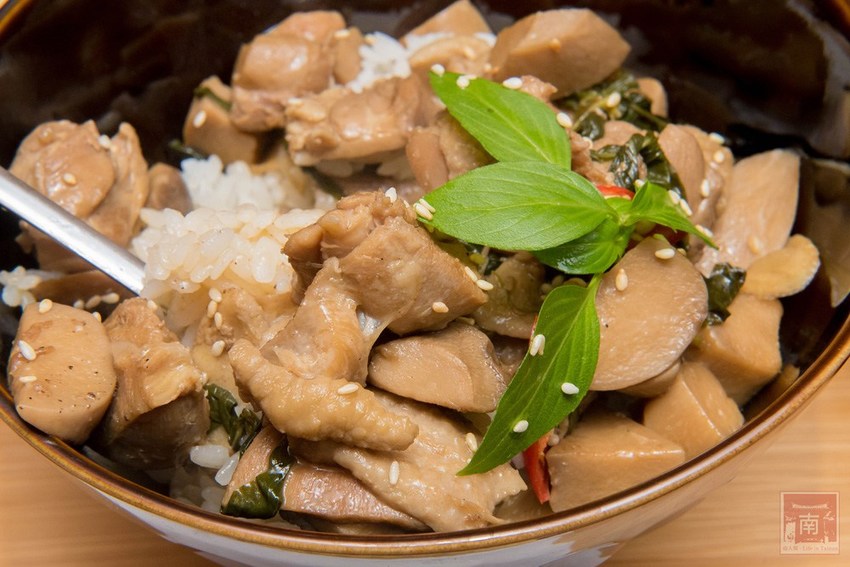 【台南美食】九宮格餐盒限定供應｜日式茶泡飯｜日式三杯雞套餐｜外帶三份88折｜焗烤壽司~~焗米g-me焗烤壽司 - 南人幫