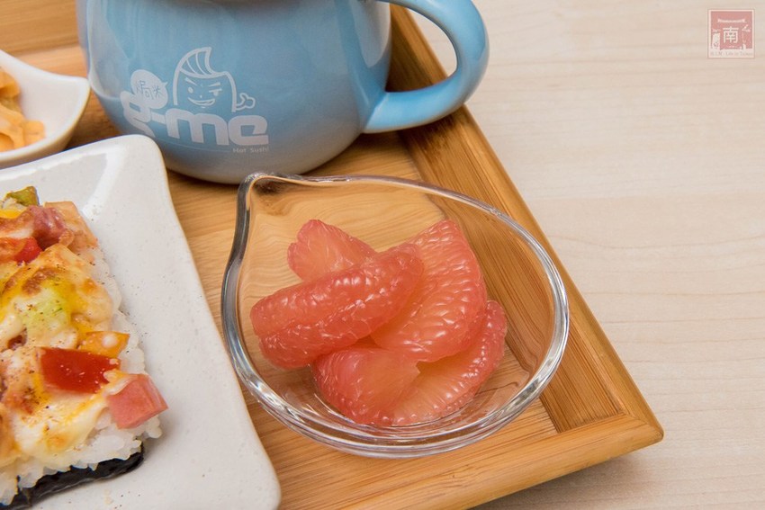 【台南美食】九宮格餐盒限定供應｜日式茶泡飯｜日式三杯雞套餐｜外帶三份88折｜焗烤壽司~~焗米g-me焗烤壽司 - 南人幫