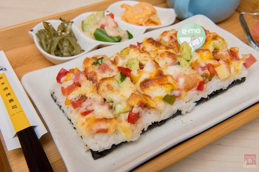 【台南美食】九宮格餐盒限定供應｜日式茶泡飯｜日式三杯雞套餐｜外帶三份88折｜焗烤壽司~~焗米g-me焗烤壽司 - 南人幫