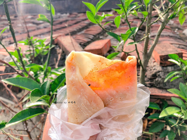 【苗栗 通霄】王煎包蛋餅👉慈惠宮廟口前,各大媒體報導超人氣黃金爆餡水煎包,只有在苗栗地區才吃的到的好滋味!