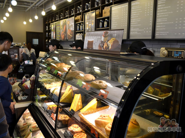 星巴克保安門市20-點餐櫃檯