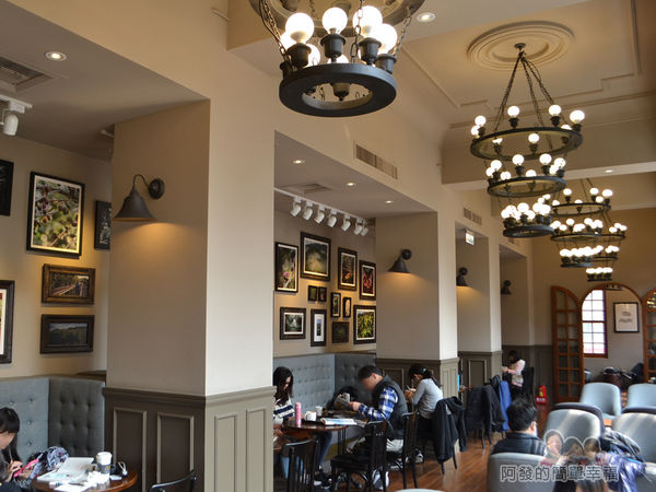 星巴克保安門市10-新舊交織的獨特風情