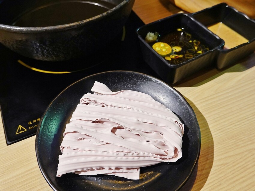 1FD098D9-97CF-4804-AC5A-0BA3C9313CBB.jpeg 1FD098D9-97CF-4804-AC5A-0BA3C9313CBB.jpeg