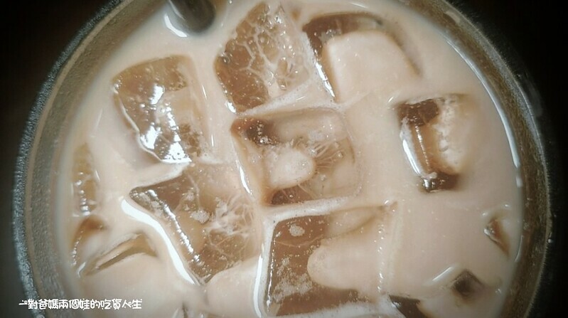 三魚一羊│屏東美食│人氣千層派必吃、火鍋、義大利麵更是必嗑、隱蔽於巷弄的複合式家庭老宅餐館