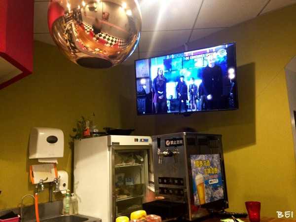 【台中美食】比時地美式漢堡∞滿足、上癮、人間神級漢堡