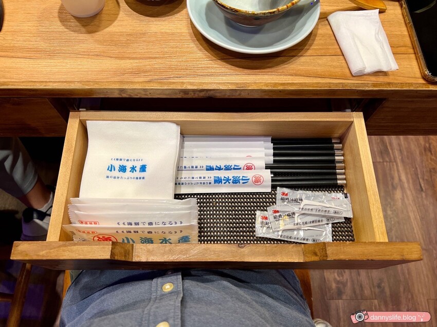 小海水產 │新北美食•必吃龍蝦鍋!大份量高CP值海鮮拼盤