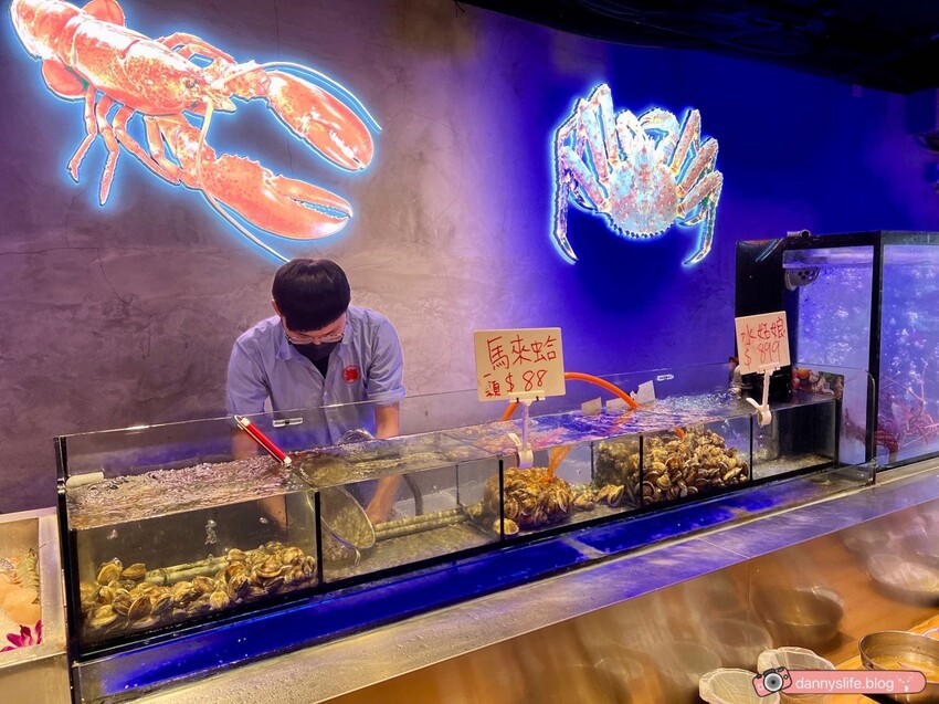 小海水產 │新北美食•必吃龍蝦鍋!大份量高CP值海鮮拼盤