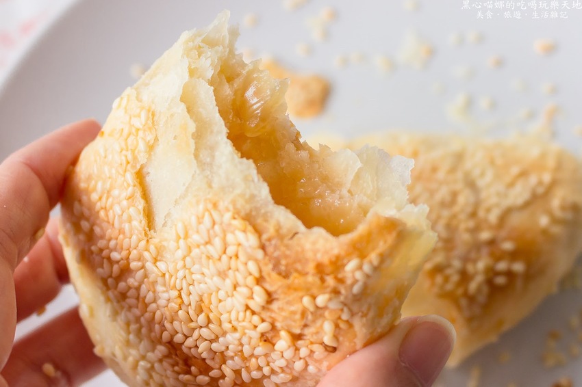 高雄前金︱凃記胡椒餅　胡椒香濃郁、餡料飽滿的老字號胡椒餅鋪！