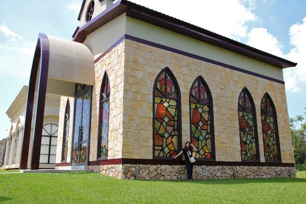 晶麒莊園: 【桃園平鎮景點】晶麒莊園宴會館HONEYWOOD CAFÉ~異國歐式夢幻教堂/浪漫LOVE花園/喜宴餐廳/桃園平鎮免費熱拍新景點