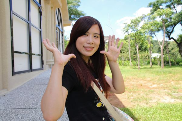 晶麒莊園: 【桃園平鎮景點】晶麒莊園宴會館HONEYWOOD CAFÉ~異國歐式夢幻教堂/浪漫LOVE花園/喜宴餐廳/桃園平鎮免費熱拍新景點