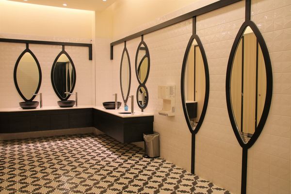 晶麒莊園: 【桃園平鎮景點】晶麒莊園宴會館HONEYWOOD CAFÉ~異國歐式夢幻教堂/浪漫LOVE花園/喜宴餐廳/桃園平鎮免費熱拍新景點