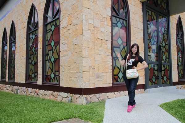 晶麒莊園: 【桃園平鎮景點】晶麒莊園宴會館HONEYWOOD CAFÉ~異國歐式夢幻教堂/浪漫LOVE花園/喜宴餐廳/桃園平鎮免費熱拍新景點