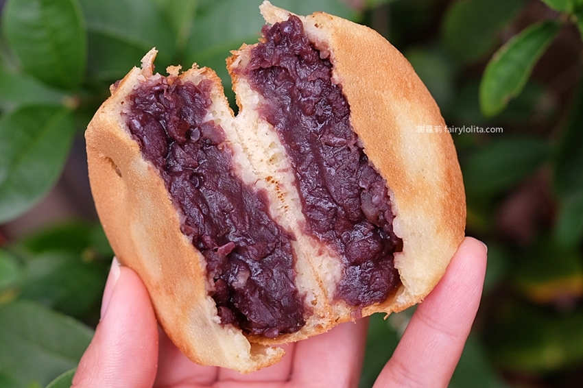 將軍創意車輪餅。一開店人潮立馬排起來,車輪餅銅板價一個10元,大排長龍只為吃上這一顆! @蹦啾♥謝蘿莉 La vie heureuse