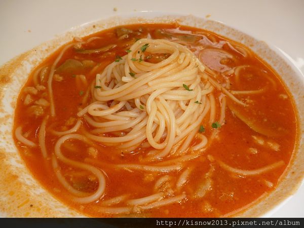 Yes58 義大利麵(淡水中正店)：豪邁大杯的飲料,平價的義大利麵--Yes58義大利麵(淡水中正店)体驗心得