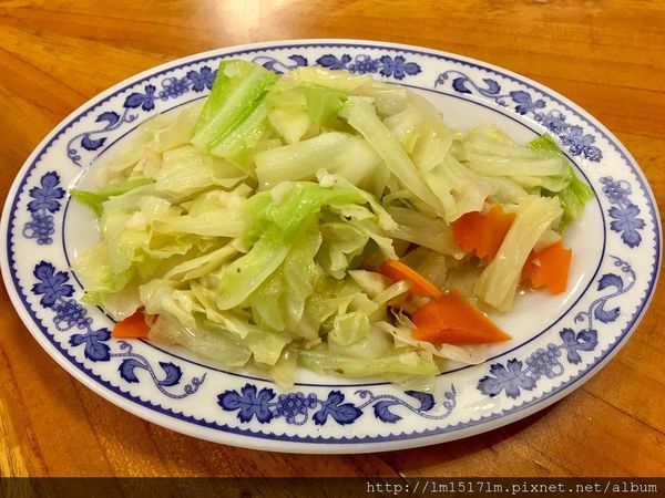 【台中神岡區】讓人垂涎三尺的壯觀水餃擺盤以及多種海鮮料理『蓉城水餃川菜海鮮小館』