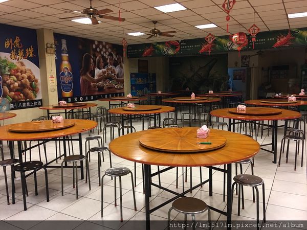 【台中神岡區】讓人垂涎三尺的壯觀水餃擺盤以及多種海鮮料理『蓉城水餃川菜海鮮小館』