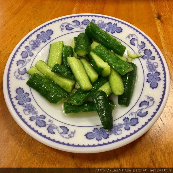 【台中神岡區】讓人垂涎三尺的壯觀水餃擺盤以及多種海鮮料理『蓉城水餃川菜海鮮小館』