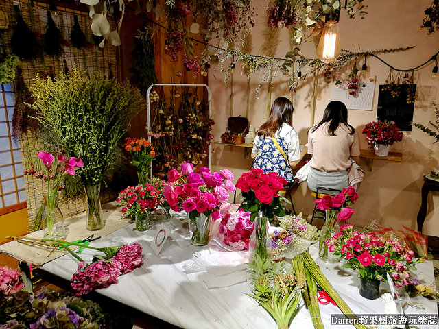 『桃園中壢下午茶』朝夕相處coexist studio★乾燥花店結合冰店被乾燥花圍繞吃雪花冰喝下午茶/新娘捧花婚禮場地佈置乾燥花課程