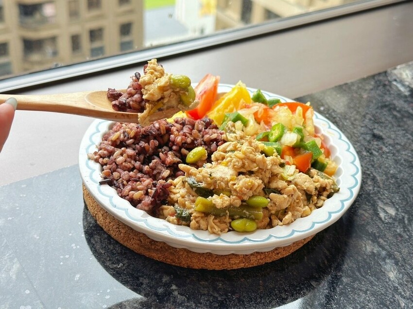 飲控族必吃！ComfortaBox雞絞肉餐超方便，內湖健康餐推薦。