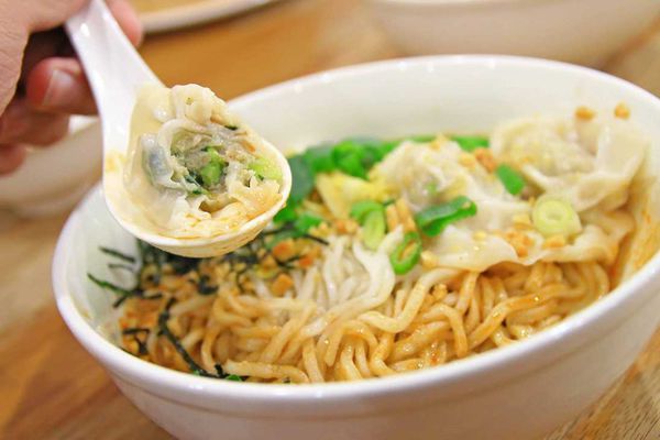 【內湖美食】雲謙徽餛飩-五種不同口味的餛飩
