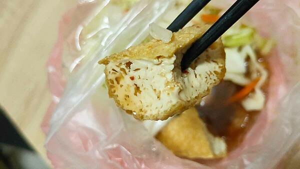 阿漢蚵仔麵線|隱藏在巷弄裡好吃又美味的臭豆腐