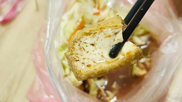 阿漢蚵仔麵線|隱藏在巷弄裡好吃又美味的臭豆腐