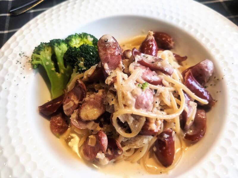 旺.慢食餐酒館 奶油花椰香腸義大利麵