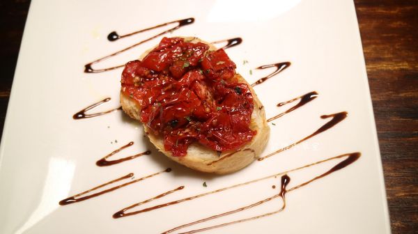 WOW Bistro 旺.慢食餐酒館(中山店):【台北美食】義式餐聽WOW Bistro 旺.慢食餐酒館-中山店@捷運中山站/義大利麵/燉飯/排餐/孕婦友善餐廳