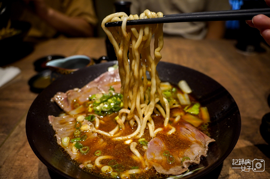 24基隆美食古月香熬粹牛肉麵三寶牛肉麵牛筋牛肚牛肉片.jpg 24基隆美食古月香熬粹牛肉麵三寶牛肉麵牛筋牛肚牛肉片.jpg