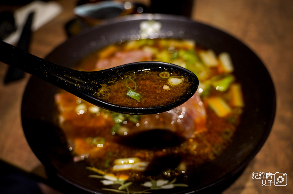 21基隆美食古月香熬粹牛肉麵三寶牛肉麵牛筋牛肚牛肉片.jpg 21基隆美食古月香熬粹牛肉麵三寶牛肉麵牛筋牛肚牛肉片.jpg