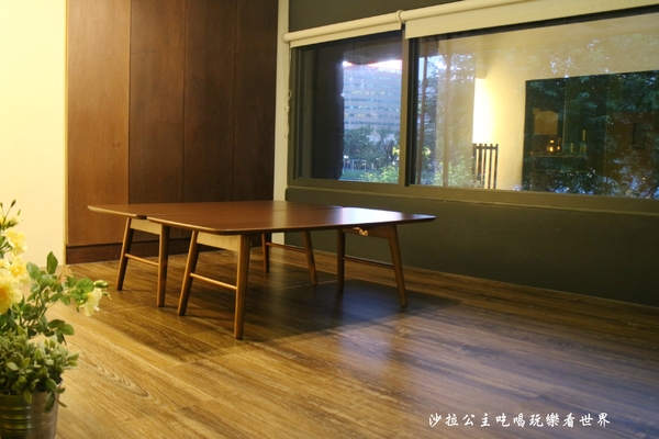 am Daily:東區人氣餐酒館/來開趴踢吧『am Daily』趴踢綜合咚滋咚滋肉盤/捷運忠孝復興站