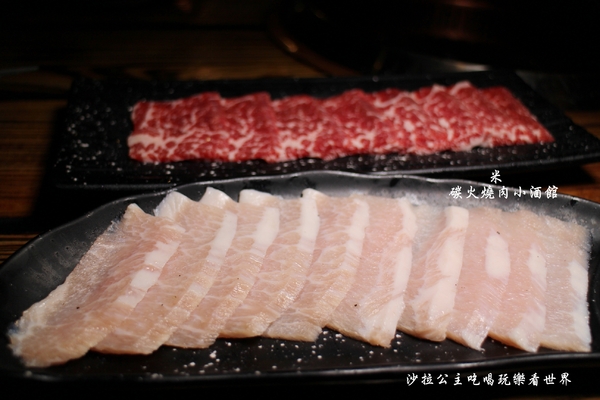 米碳火燒肉小酒館:新北.新莊/迴龍『米碳火燒肉小酒館』居酒屋/燒烤/串燒/捷運迴龍站