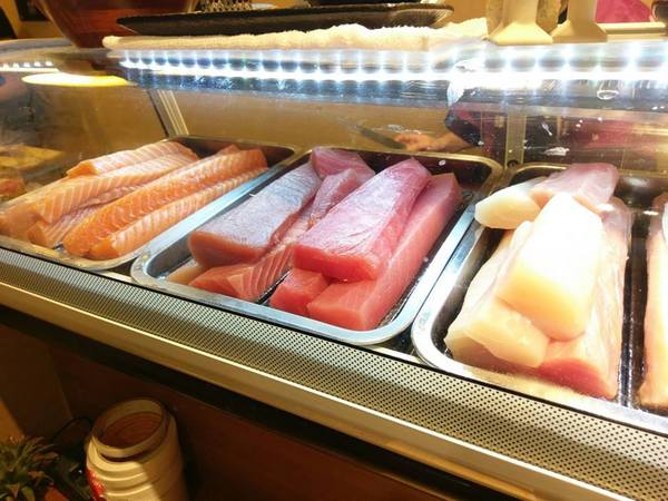 蘭陵酒肆-手作り和風料理:蘭陵酒肆-手作り和風料理-超實惠雙人套餐 餐點豐盛、新鮮 還設有兒童遊樂區 減輕父母的負擔