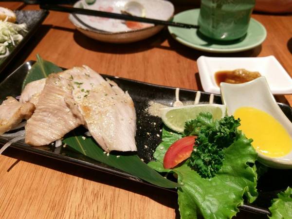 蘭陵酒肆-手作り和風料理:蘭陵酒肆-手作り和風料理-超實惠雙人套餐 餐點豐盛、新鮮 還設有兒童遊樂區 減輕父母的負擔