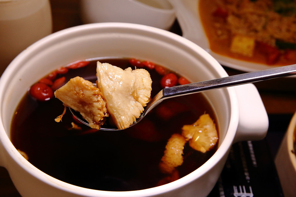 【食。中壢】熱浪島南洋蔬食茶堂～峇里島親子主題餐廳。吃素也可以大滿足！創新吃法南洋風味料理，素食新選擇！