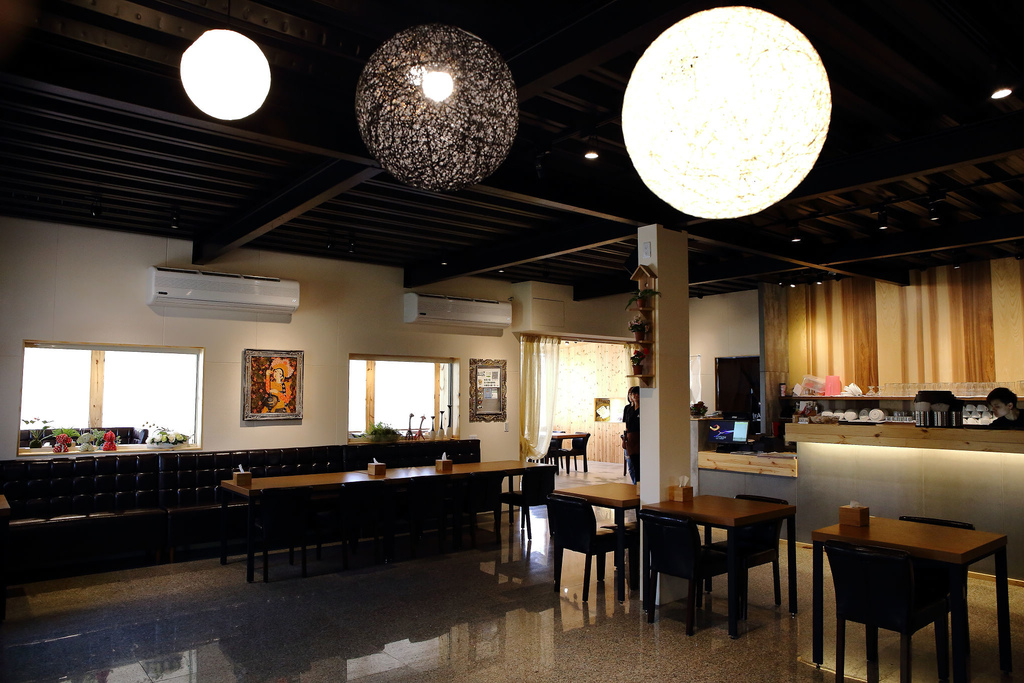 【食。中壢】熱浪島南洋蔬食茶堂～峇里島親子主題餐廳。吃素也可以大滿足！創新吃法南洋風味料理，素食新選擇！