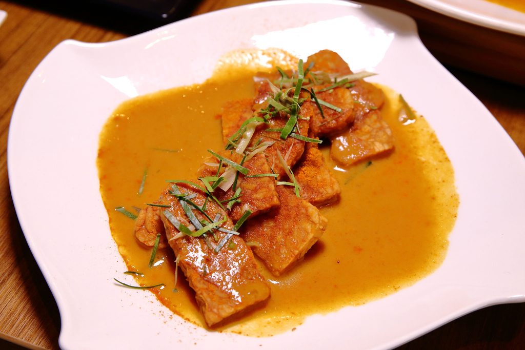 【食。中壢】熱浪島南洋蔬食茶堂～峇里島親子主題餐廳。吃素也可以大滿足！創新吃法南洋風味料理，素食新選擇！