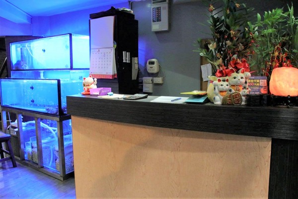 586食堂:【台北食記】586食堂~台菜料理。活體海鮮現撈現煮新鮮吃的到/家人圍爐聚餐或三五好友團聚的餐廳/近新生高架橋餐廳料理