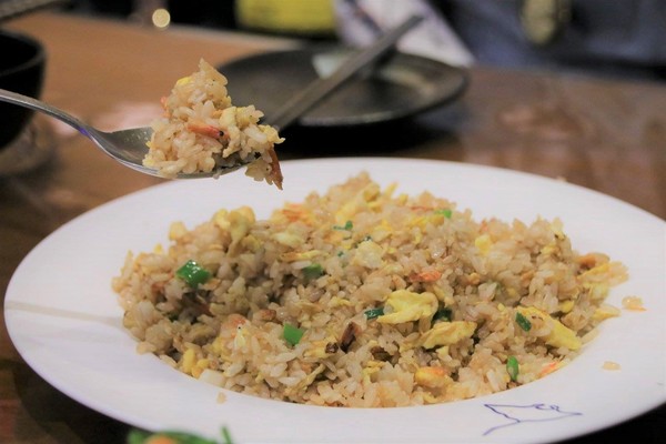 586食堂:【台北食記】586食堂~台菜料理。活體海鮮現撈現煮新鮮吃的到/家人圍爐聚餐或三五好友團聚的餐廳/近新生高架橋餐廳料理