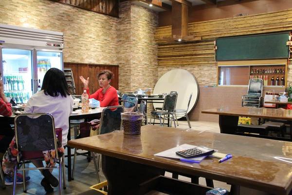 586食堂:【台北食記】586食堂~台菜料理。活體海鮮現撈現煮新鮮吃的到/家人圍爐聚餐或三五好友團聚的餐廳/近新生高架橋餐廳料理