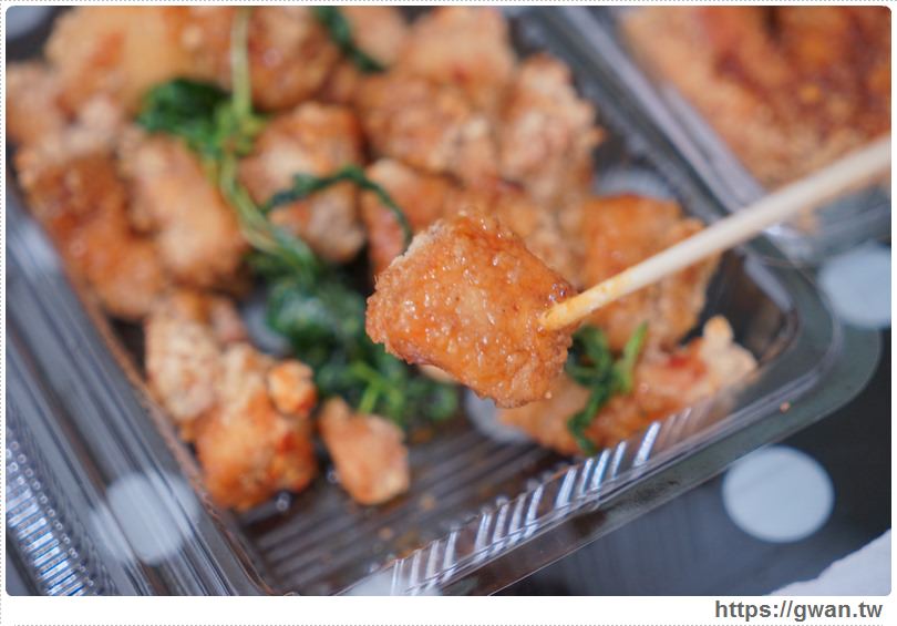 北平豪大雞排(咔汁店) - 好吃不油膩的乾爽鹹酥雞