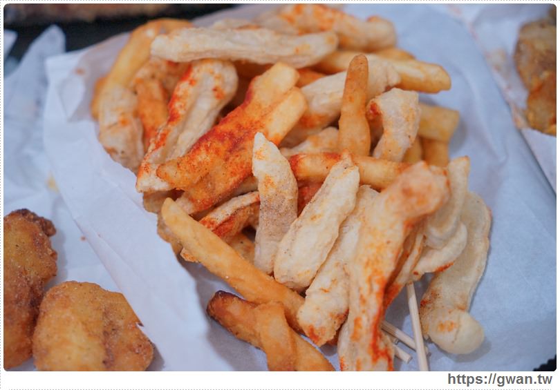 北平豪大雞排(咔汁店) - 好吃不油膩的乾爽鹹酥雞