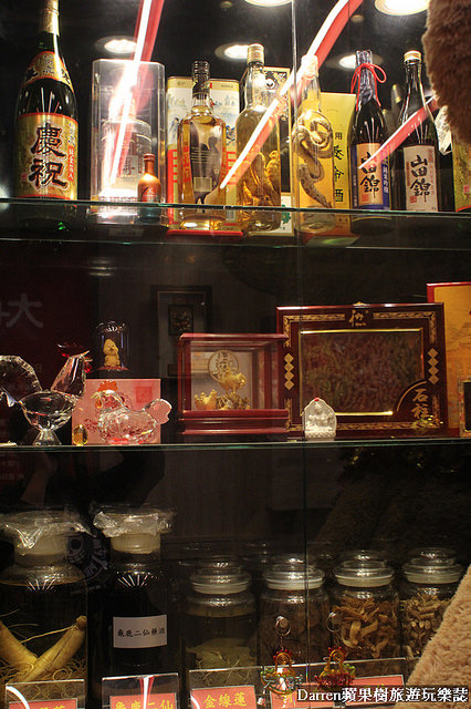 『桃園中壢美食』大母雞創意燉鍋★一個人也能獨享的養生燉雞湯/中壢SOGO商圈美食桃園金牌好店/大公雞烤雞燉雞