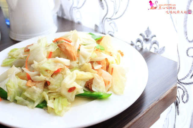 屏東內埔︱邱氏咖啡巧克力　連陳美鳳都慕名前來直播的巧克力主題餐廳，合菜也很令人驚豔呢！