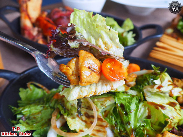 T.R Kitchen Bistro:T.R Kitchen Bistro,在麗寶outlet享受義法微醺料理~